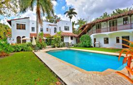 Villa – Coral Gables, Florida, Vereinigte Staaten. $2 550 000