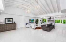 Villa – Key Biscayne, Florida, Vereinigte Staaten. $1 689 000