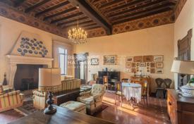 Schloss – Lombardei, Italien. 2 250 000 €