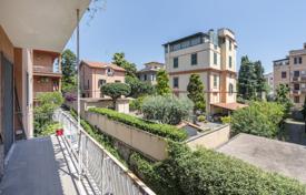 Wohnung – Rom, Latium, Italien. $598 000