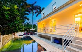 Villa – South Bayshore Drive, Miami, Florida,  Vereinigte Staaten. $1 775 000